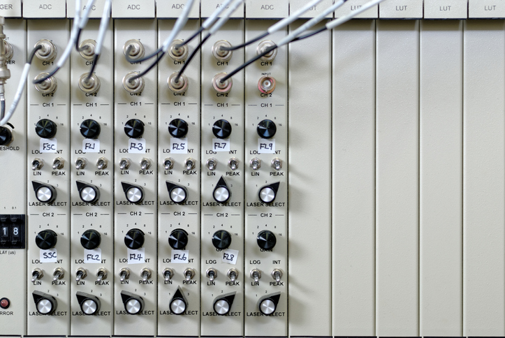 flow-cytometer-control-panel